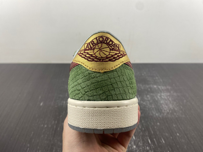 Air Jordan 1 Low OG Year of the Dragon FN3727-100