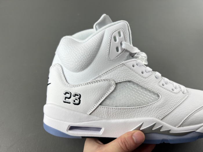 Air Jordan 5 White Metallic 2026 HQ7978-103