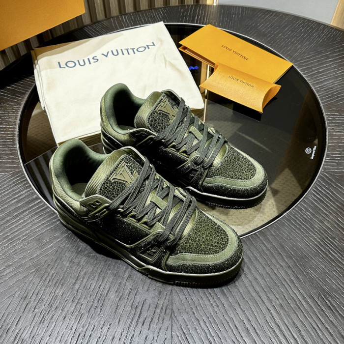 LO1_VTS SNEAKER
