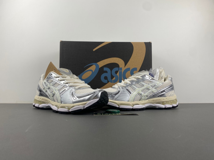 As1cs Gel-Kayano 12.1 x Ronnie Fieg "Cream" | 1203A555-100