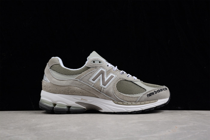 New Balance ML2002RV