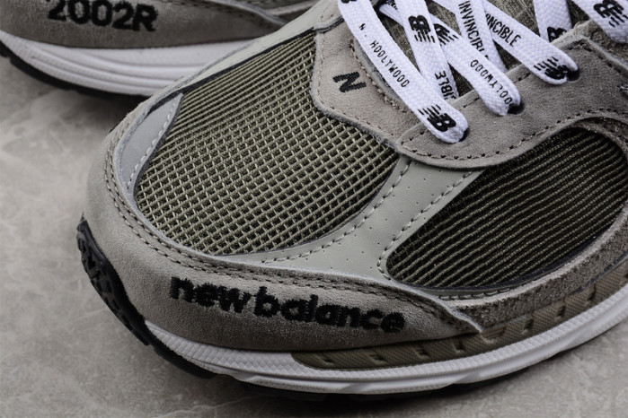 New Balance ML2002RV