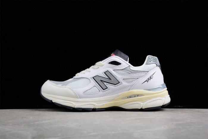 New Balance M990AL3