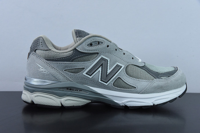 New Balance M990GY3