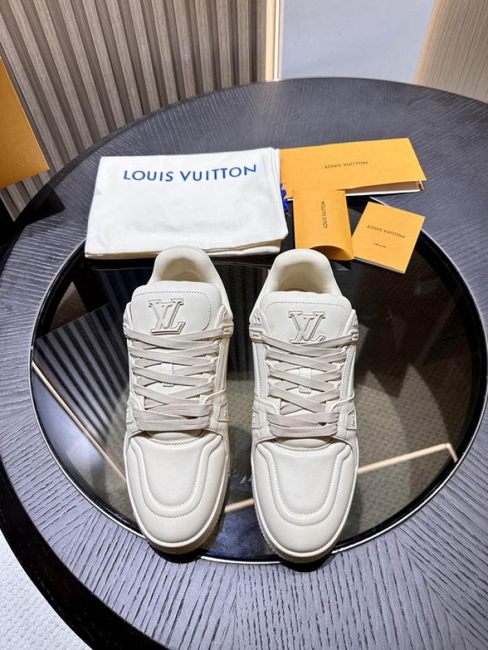 LO1_VTS SNEAKER