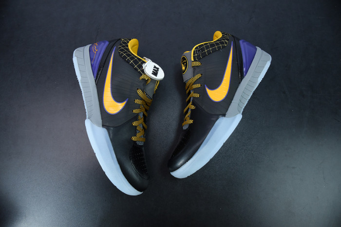 NIKE ZOOM KOBE 4 PROTRO 
