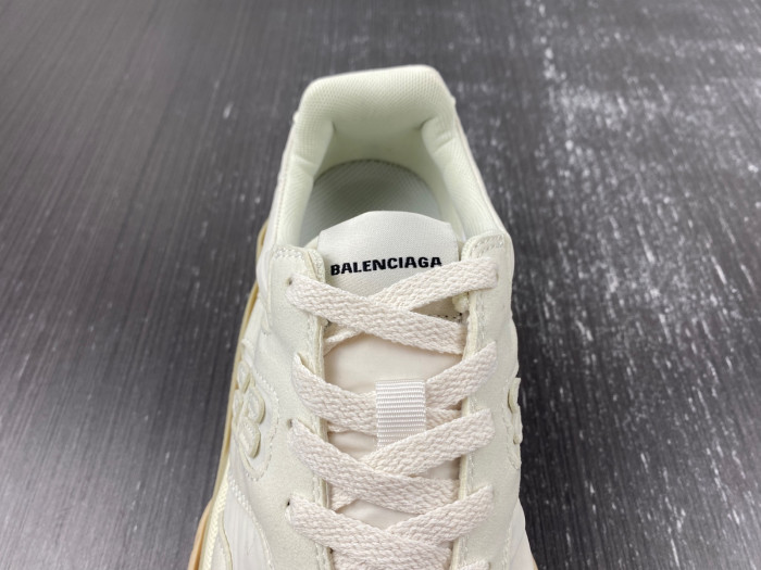 BLCG SNEAKER TRIPLE.S.