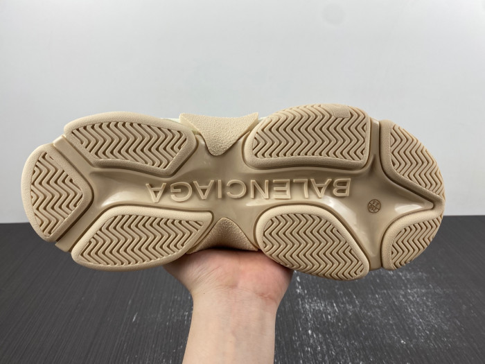 BLCG SNEAKER TRIPLE.S.