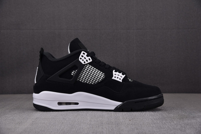 AIR JORDAN 4 "WHITE THUNDER" FQ8138-001