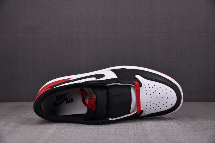 Air Jordan 1 Low OG “Black Toe” CZ0790-106