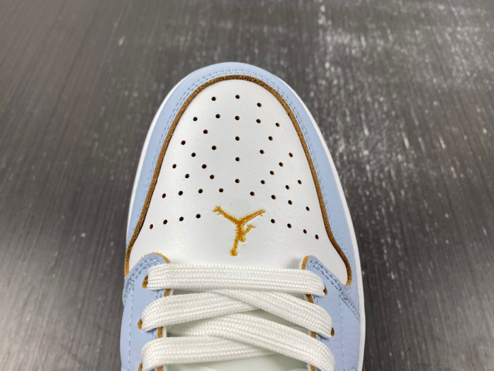 Air Jordan 1 Low SE Emerald Rise FN8899-131