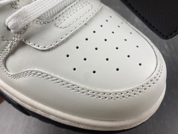 OFW OUT OF OFFICE SNEAKERS