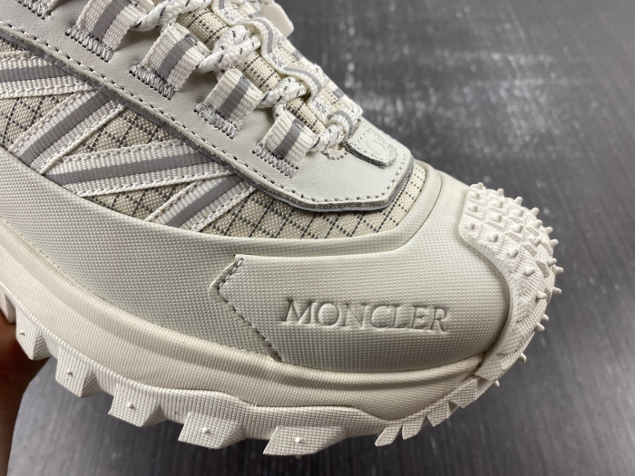 MONCLER TRAILGRIP GORE-TEX