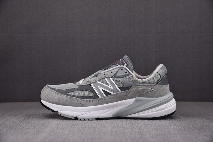 New Balance M990GL6