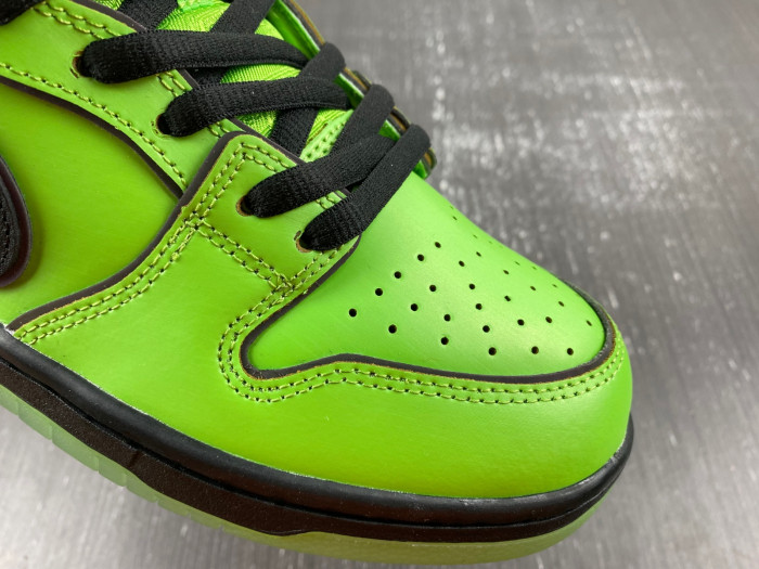 The Powerpuff Girls x Nike SB Dunk Low “Buttercup” FZ8319-300