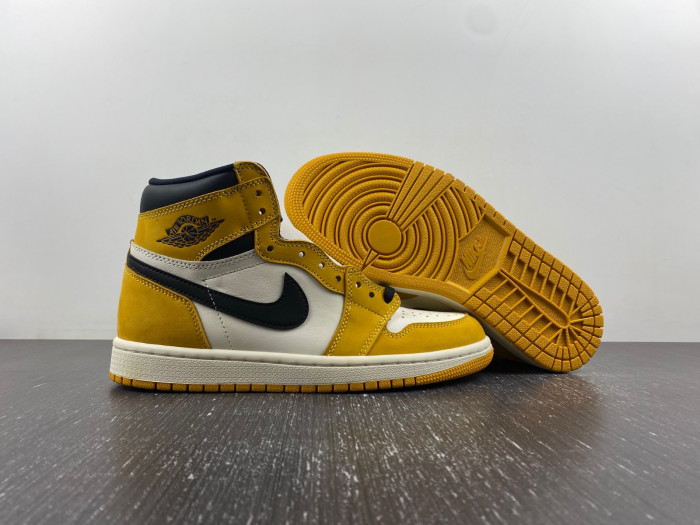 Air Jordan 1 High OG "Yellow Ochre" DZ5485-701