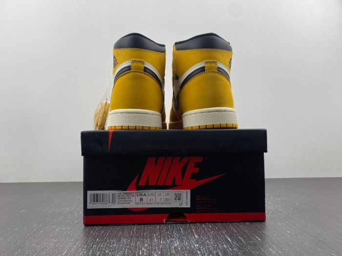 Air Jordan 1 High OG "Yellow Ochre" DZ5485-701
