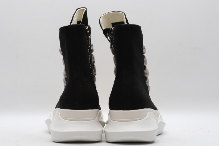 Rick Owens Sneaker