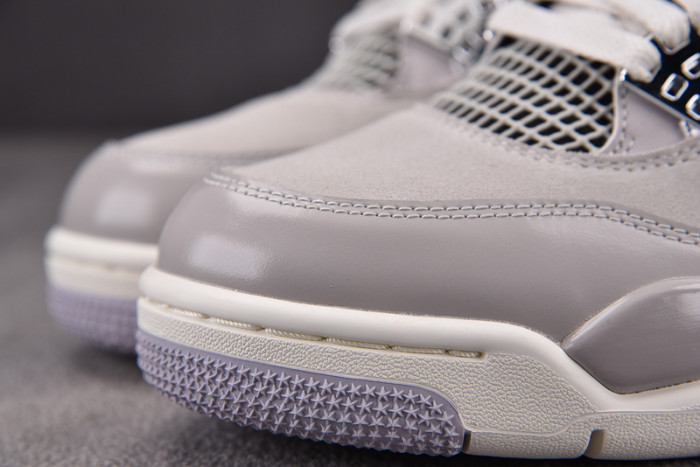 Air Jordan 4 Womens Frozen Moments AQ9129-001