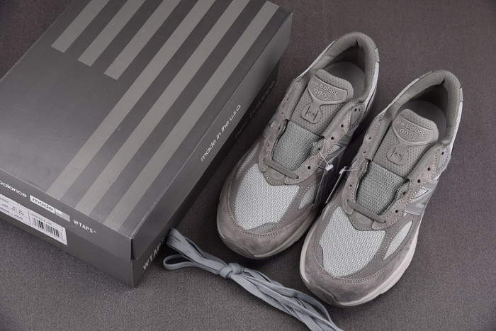 WTAPS X NEW BALANCE 990V6 / M990WT6