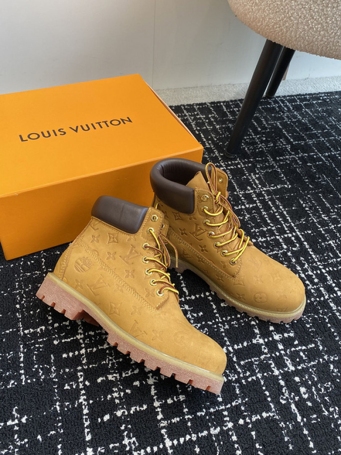 LO1_VTS BOOTS