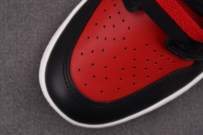 Air Jordan 1 High OG UNC Reimagined DZ5485-402