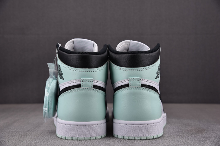 Air Jordan 1 Retro High OG NRG 